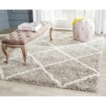 Nowoczesny dywan SAFAVIEH HUDSON SHAG GREY/IVORY w romby szary kremowy 90x150 cm