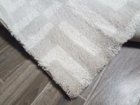 Dywan IKEA FAKSE z długim włosiem kremowy 200x250 cm - obrazek 10