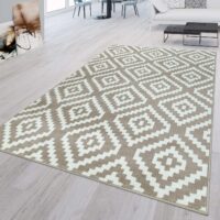 NOWOCZESNY GEOMETRYCZNY DYWAN Z KRÓTKIM WŁOSIEM kremowy beżowy w romby PACO HOME STELLA SV 160x220 cm