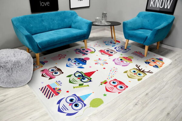 PLUSZOWY PUSZYSTY dywan antypoślizgowy dla dzieci KOLOROWY WZÓR W ZIMOWE SÓWKI na białym tle 140x200 cm - obrazek 9