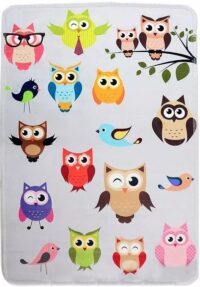 PLUSZOWY PUSZYSTY dywan dziecięcy antypoślizgowy KOLOROWY WZÓR W WESOŁE SÓWKI SOWY na jasnoszarym tle 120x170 cm - obrazek 10