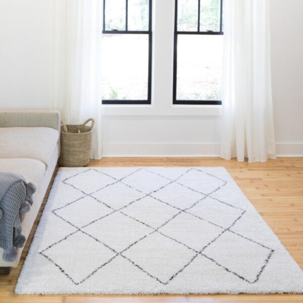BERBERYJSKI GRUBY PUSZYSTY DYWAN SHAGGY DO SALONU SYPIALNI biały w szare romby BALTA RUGS SHERPA 200x290 cm - obrazek 7