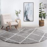 PRZYTULNY OKRĄGŁY DYWAN SHAGGY z długim włosiem w romby w stylu skandi boho szary PACO HOME KALMAR 120x120 cm