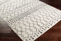 BERBERYJSKI ETNICZNY DYWAN W STYLU VINTAGE BOHO SKANDI szary kremowy SURYA PISA 160x220 cm - obrazek 6
