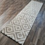 NOWOCZESNY GĘSTY DYWANIK CHODNIK Z PODWÓJNYM WŁOSIEM kremowy beżowy w romby PACO HOME KOGE 80x300 cm