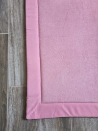 KWADRATOWY AKSAMITNY DYWAN KORALOWY mata dla dzieci do zabawy ćwiczeń jogi LEHOUR CORAL VELVET 200x200 cm - obrazek 11